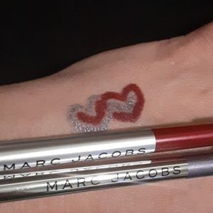 MARC JACOBS EYELINER (2)